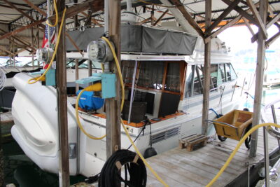 classic yachts des moines wa